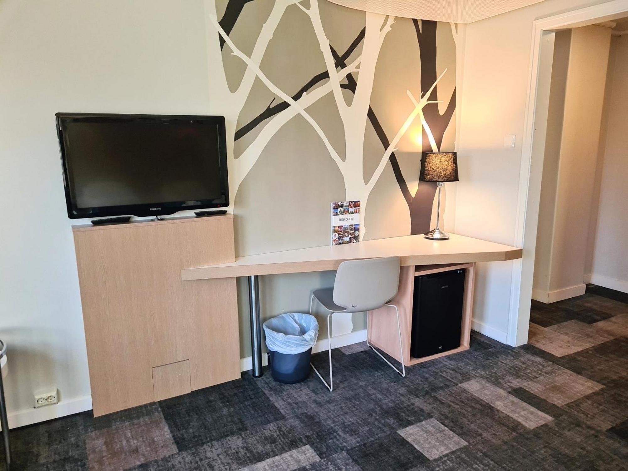 City Living Sentrum Hotel Тронхейм Екстериор снимка